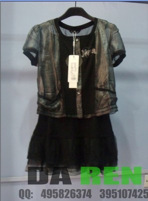 库存品牌女装批发新机遇 活泉与欧璐萱服饰连衣裙库存解析