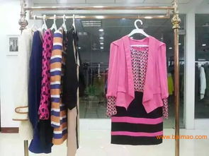 揭秘尾货服装批发 品牌折扣女装厂价直销的一手货源与报价策略